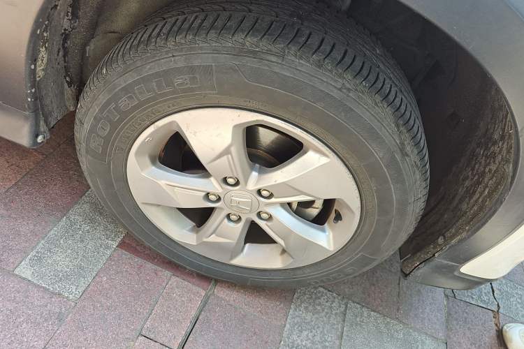 Used Honda XR-V 2015 1.5L LXi CVT Classic Edition Right Front Wheel Hub