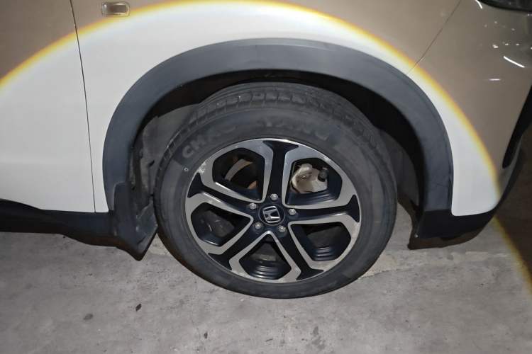 Used Honda XR-V 2015 1.8L EXi CVT Comfort Version Right Front Wheel Hub
