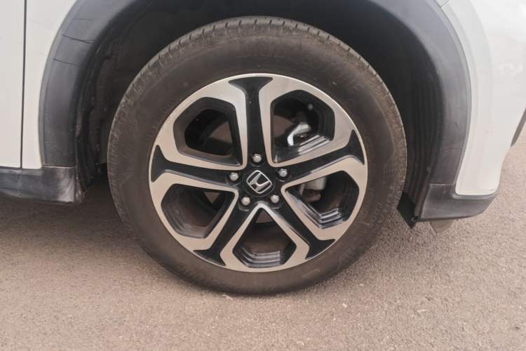 Used Honda XR-V 2015 1.8L EXi CVT Comfort Version Right Front Wheel Hub
