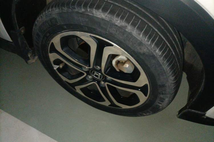 Used Honda XR-V 2015 1.8L EXi CVT Comfort Version Right Front Wheel Hub