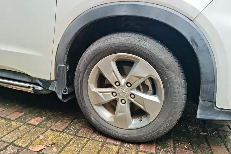 Used Honda XR-V 2015 1.5L LXi Manual Classic Edition Right Front Wheel Hub