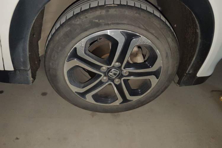 Used Honda XR-V 2015 1.8L VTi CVT Luxury Edition Right Front Wheel Hub