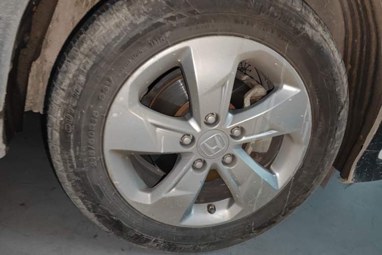 Used Honda XR-V 2015 1.5L LXi Manual Classic Edition Right Front Wheel Hub