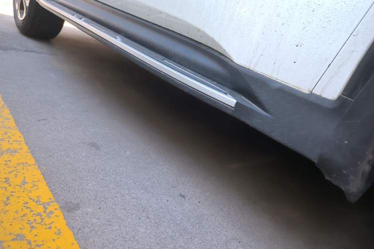 Used Honda XR-V 2015 1.8L EXi CVT Comfort Version Right Side Sill