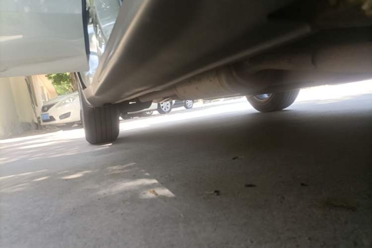 Used Honda XR-V 2015 1.5L LXi CVT Classic Edition Right Side Sill