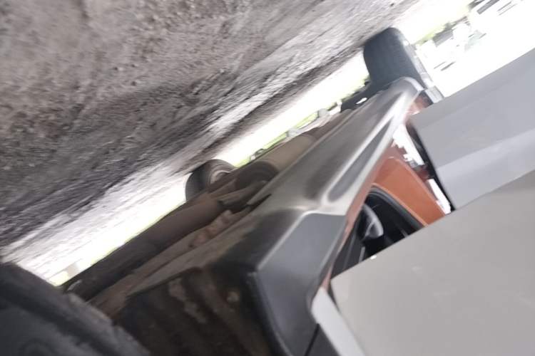 Used Honda XR-V 2015 1.5L LXi CVT Classic Edition Right Side Sill