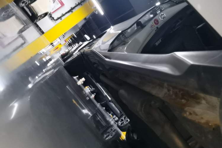 Used Honda XR-V 2015 1.8L EXi CVT Comfort Version Right Side Sill