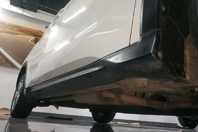 Used Honda XR-V 2015 1.5L LXi CVT Classic Edition Right Side Sill