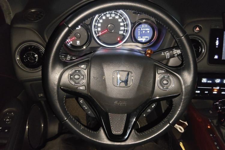 Used Honda XR-V 2015 1.8L VTi CVT Luxury Edition Steering Wheel