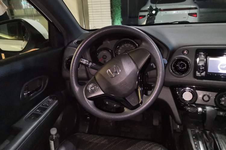 Used Honda XR-V 2015 1.8L EXi CVT Comfort Version Steering Wheel