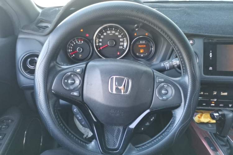 Used Honda XR-V 2015 1.8L VTi CVT Luxury Edition Steering Wheel