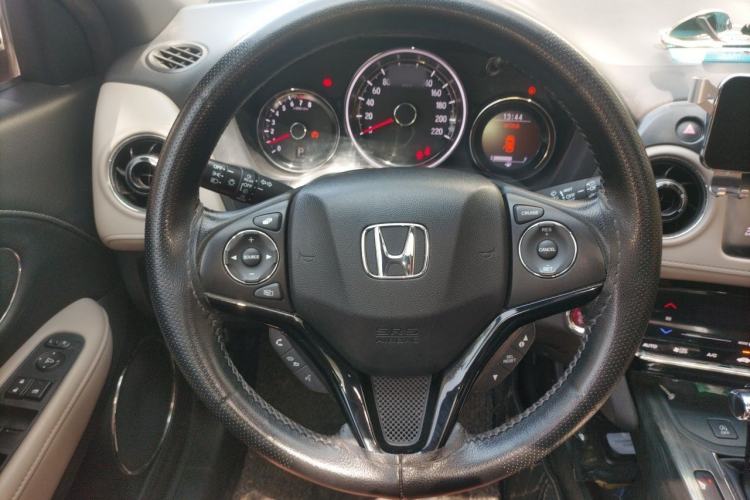 Used Honda XR-V 2015 1.8L VTi CVT Luxury Edition Steering Wheel