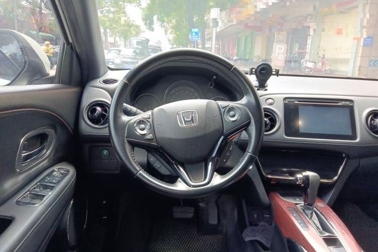 Used Honda XR-V 2015 1.8L VTi CVT Luxury Edition Steering Wheel