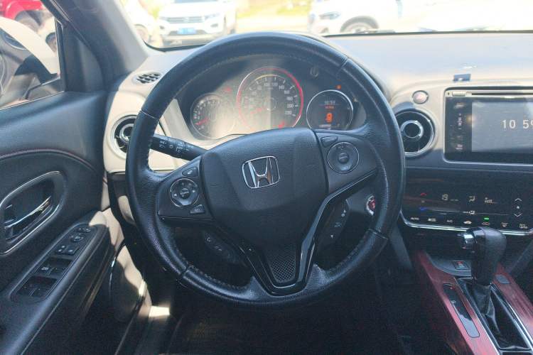 Used Honda XR-V 2015 1.8L VTi CVT Luxury Edition Steering Wheel