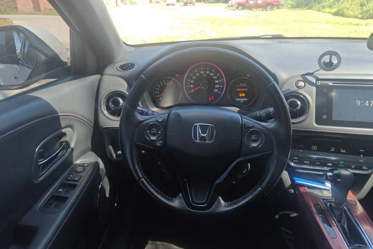 Used Honda XR-V 2015 1.8L VTi CVT Luxury Edition Steering Wheel