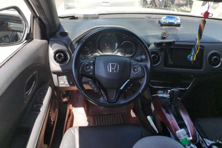 Used Honda XR-V 2015 1.8L VTi CVT Luxury Edition Steering Wheel