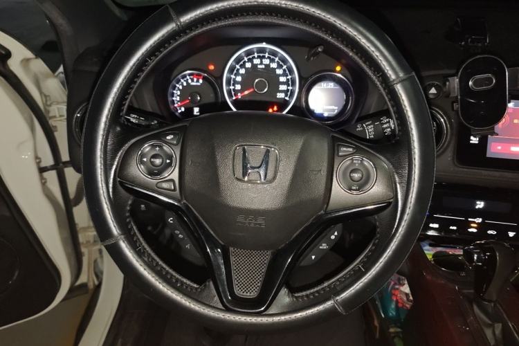Used Honda XR-V 2015 1.8L VTi CVT Luxury Edition Steering Wheel