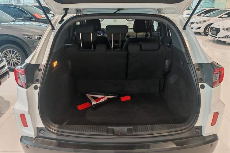 Used Honda XR-V 2015 1.5L LXi CVT Classic Edition Trunk