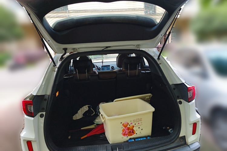 Used Honda XR-V 2015 1.8L EXi Manual Comfort Edition Trunk
