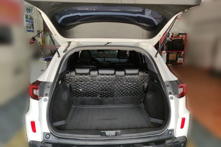 Used Honda XR-V 2015 1.8L EXi CVT Comfort Version Trunk