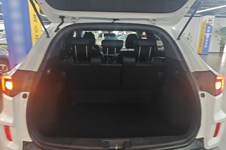 Used Honda XR-V 2015 1.8L EXi CVT Comfort Version Trunk