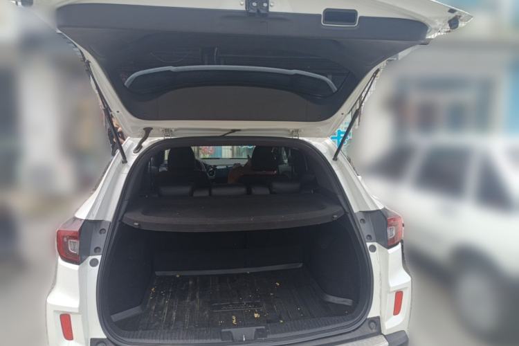 Used Honda XR-V 2015 1.5L LXi Manual Classic Edition Trunk