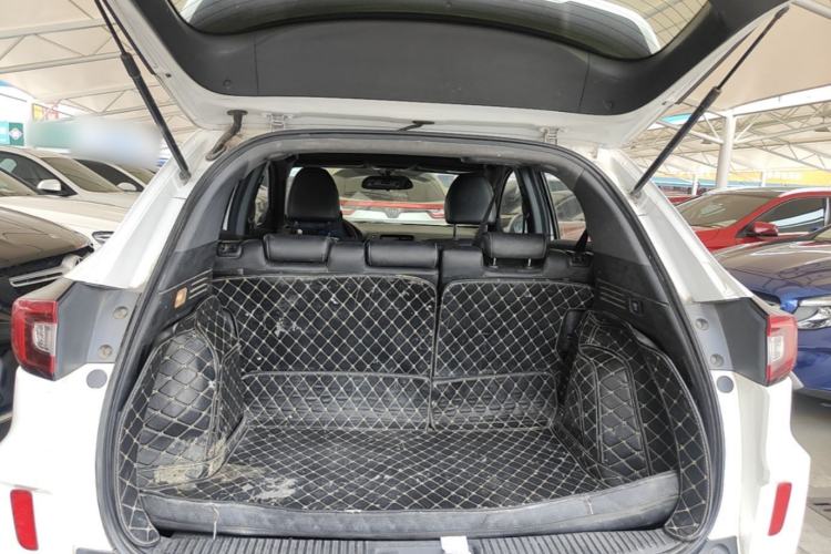 Used Honda XR-V 2015 1.8L EXi CVT Comfort Version Trunk