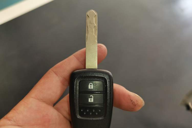 Used Honda XR-V 2015 1.8L EXi CVT Comfort Version Vehicle Key