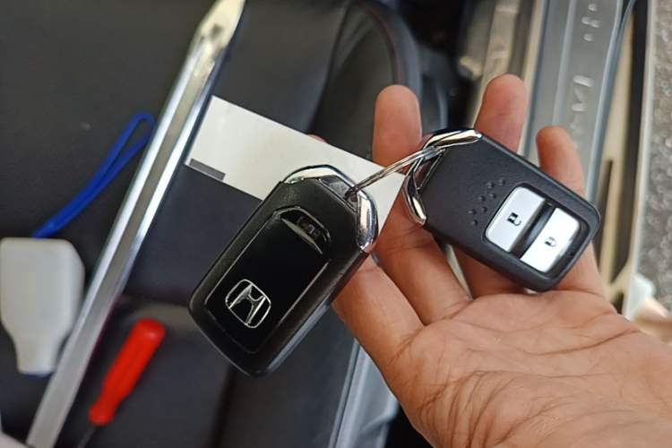Used Honda XR-V 2015 1.8L VTi CVT Luxury Edition Vehicle Key