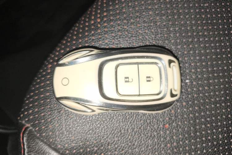 Used Honda XR-V 2015 1.8L VTi CVT Luxury Edition Vehicle Key