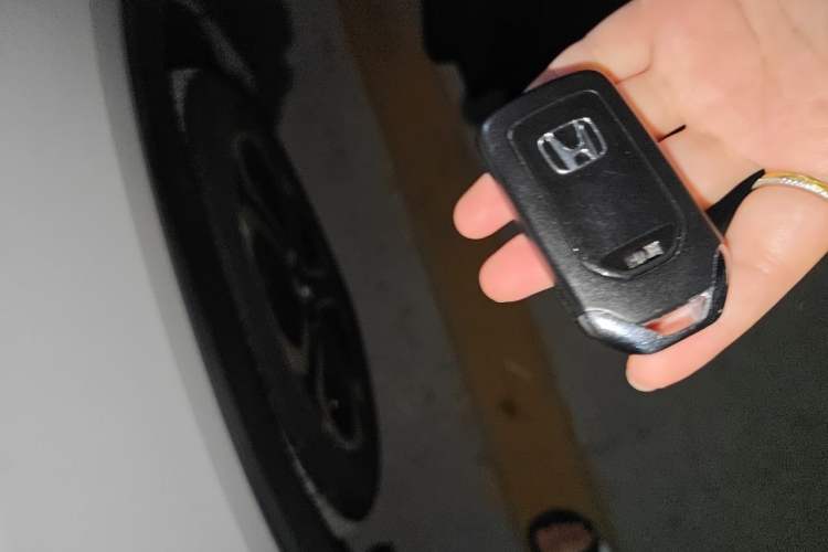 Used Honda XR-V 2015 1.8L VTi CVT Luxury Edition Vehicle Key