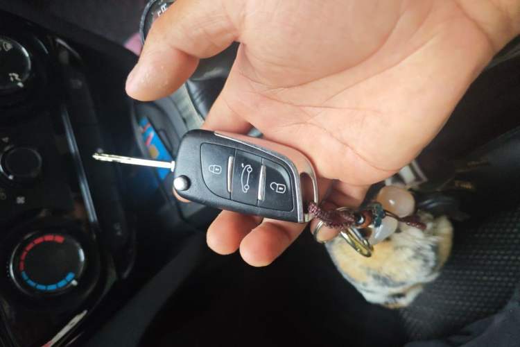 Used Honda XR-V 2015 1.8L EXi Manual Comfort Edition Vehicle Key