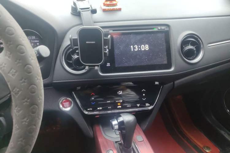 Used Honda XR-V 2015 1.8L VTi CVT Luxury Edition Audio And AC Panel