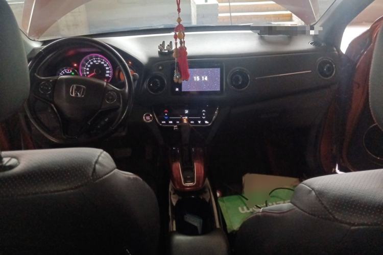 Used Honda XR-V 2015 1.8L VTi CVT Luxury Edition Center Console