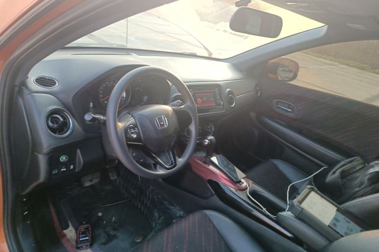 Used Honda XR-V 2015 1.8L EXi CVT Comfort Version Center Console