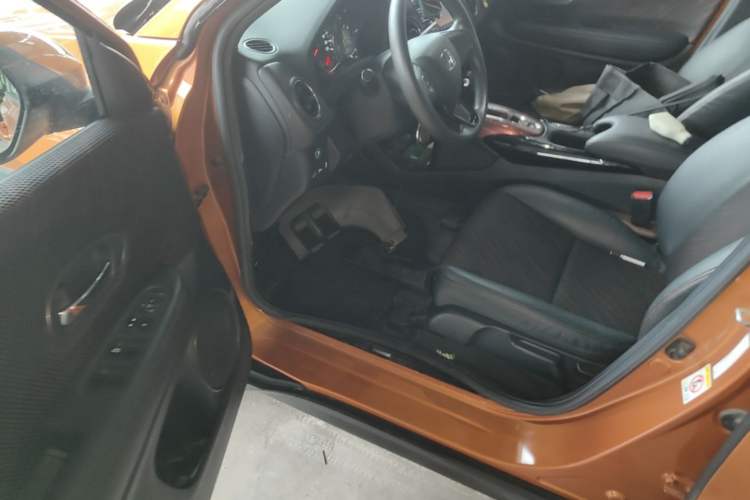 Used Honda XR-V 2015 1.8L EXi CVT Comfort Version Driver Seat