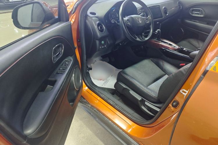 Used Honda XR-V 2015 1.8L VTi CVT Luxury Edition Driver Seat