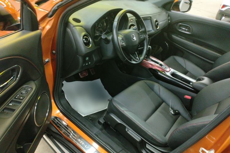 Used Honda XR-V 2015 1.8L VTi CVT Luxury Edition Driver Seat