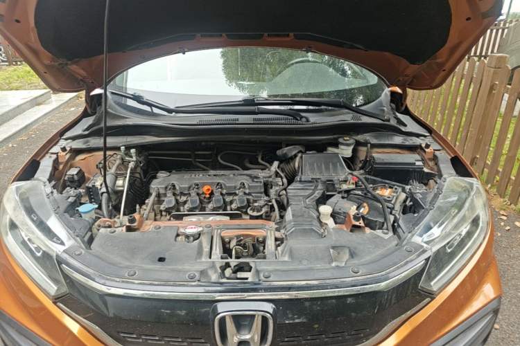 Used Honda XR-V 2015 1.8L VTi CVT Luxury Edition Engine Bay
