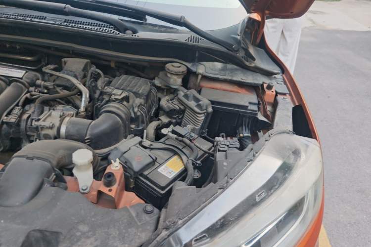 Used Honda XR-V 2015 1.5L LXi CVT Classic Edition Engine Bay Left