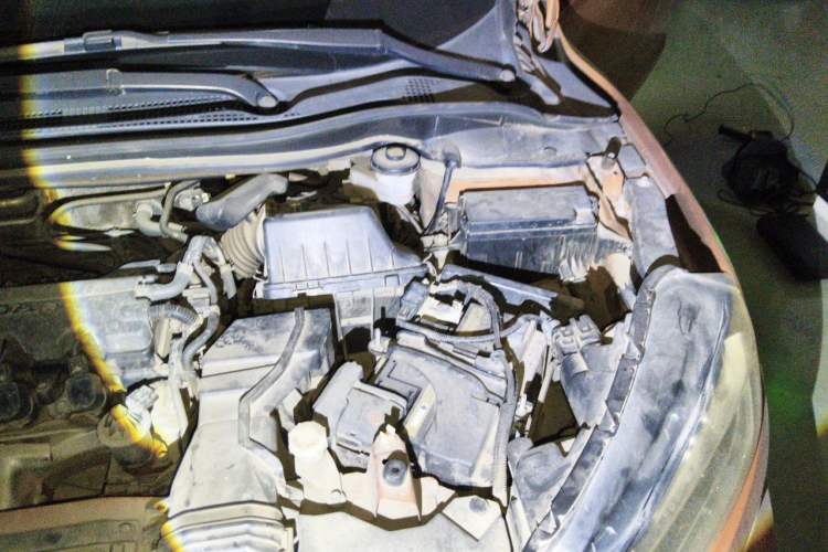 Used Honda XR-V 2015 1.8L EXi CVT Comfort Version Engine Bay Left