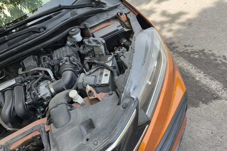 Used Honda XR-V 2015 1.5L LXi CVT Classic Edition Engine Bay Left
