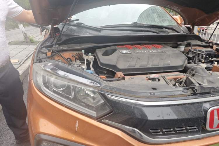 Used Honda XR-V 2015 1.8L EXi CVT Comfort Version Engine Bay Right