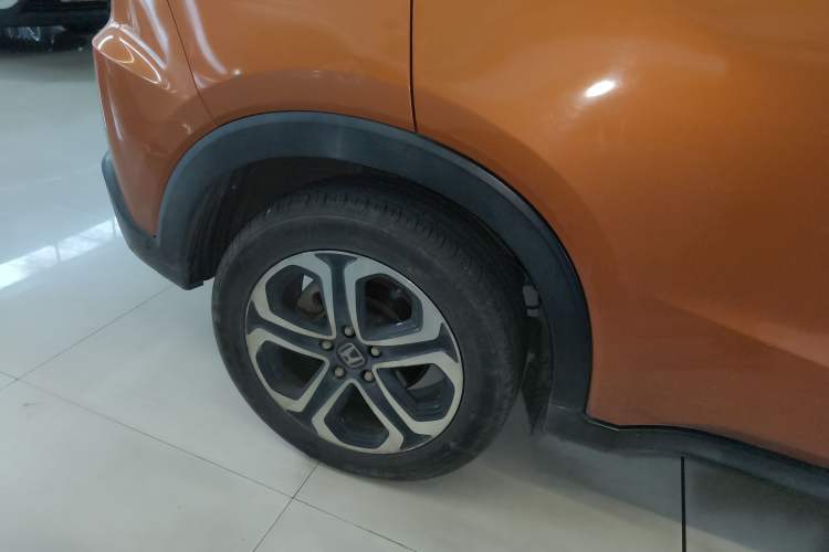 Used Honda XR-V 2015 1.8L VTi CVT Luxury Edition Exterior 5