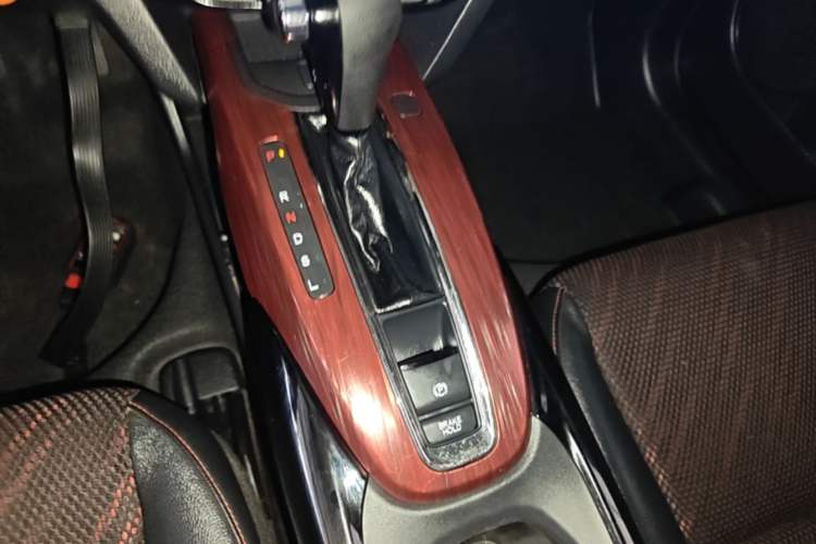 Used Honda XR-V 2015 1.8L EXi CVT Comfort Version Gear Lever