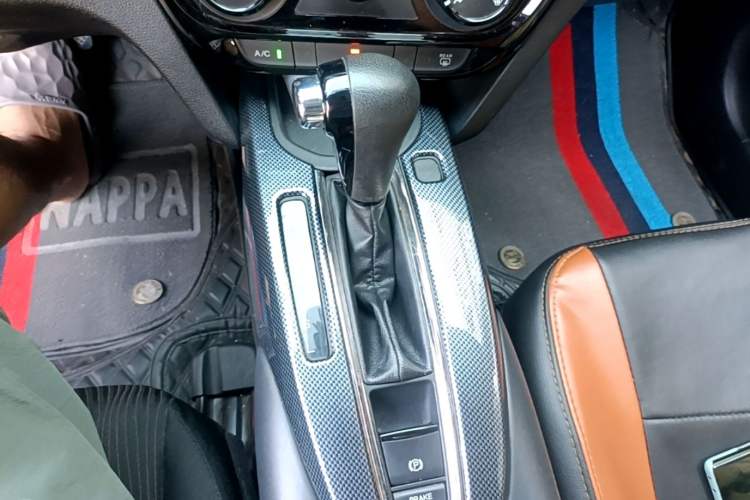 Used Honda XR-V 2015 1.5L LXi CVT Classic Edition Gear Lever
