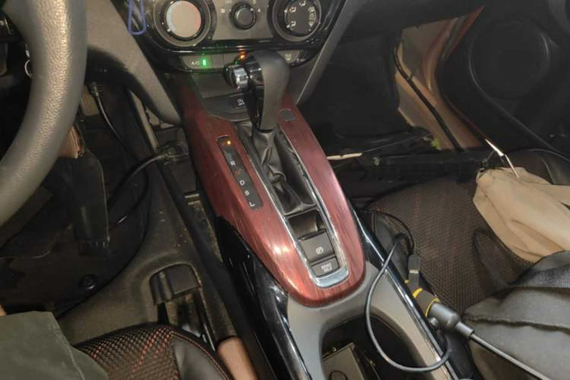 Used Honda XR-V 2015 1.8L EXi CVT Comfort Version Gear Lever
