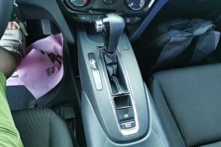 Used Honda XR-V 2015 1.5L LXi CVT Classic Edition Gear Lever