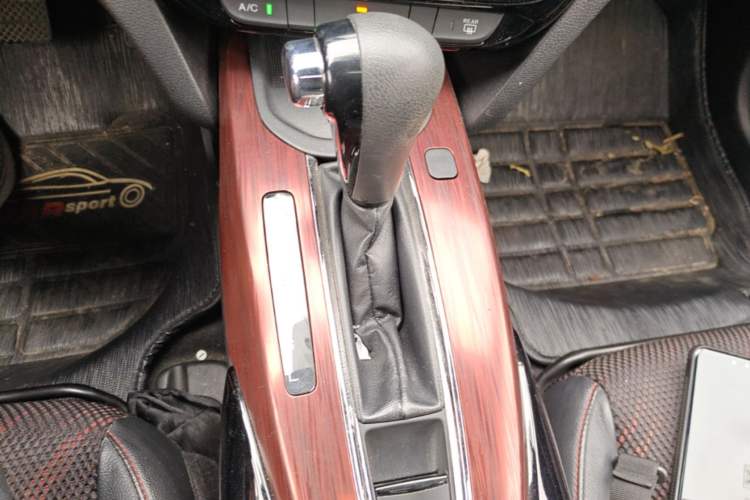 Used Honda XR-V 2015 1.8L EXi CVT Comfort Version Gear Lever