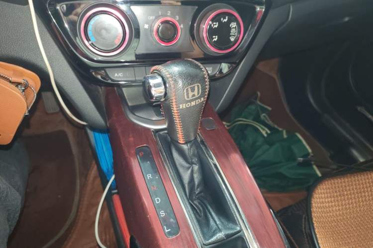 Used Honda XR-V 2015 1.8L EXi CVT Comfort Version Gear Lever